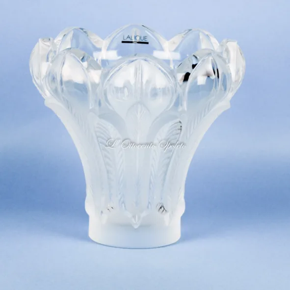 Vaso in cristallo Lalique Esna