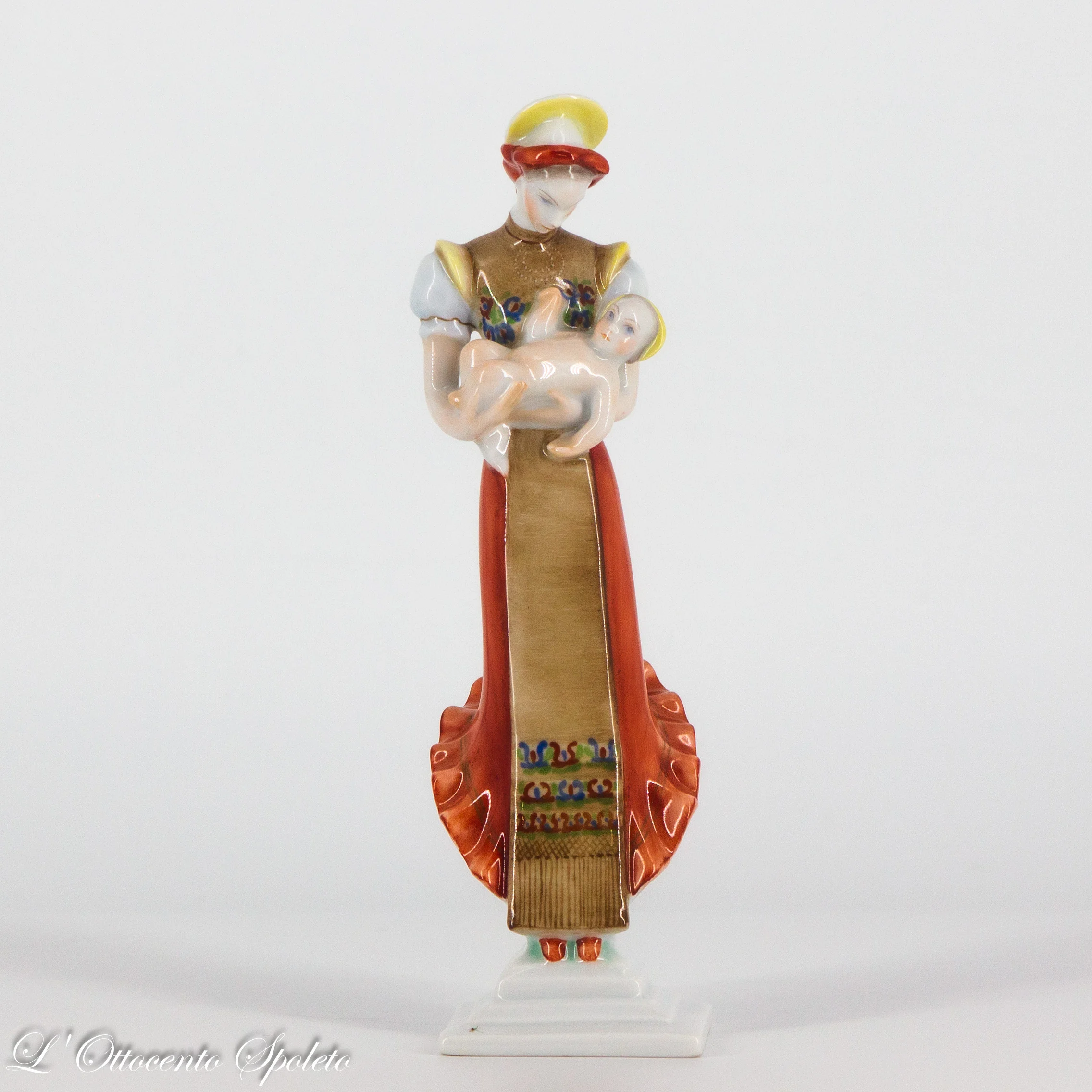 Statua Herend Madonna con Bambino in porcellana policroma, vista completa